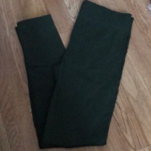 Dark green soft leggings